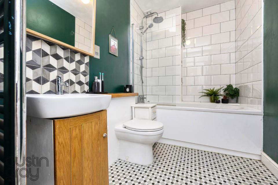St Michaels Place 19, Flat 2-010.jpg