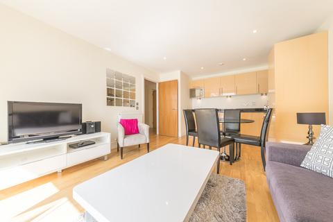 1 bedroom apartment to rent, Lanterns Way, London E14