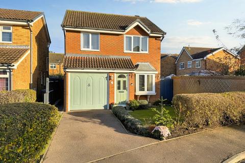 3 bedroom detached house for sale, Deben Valley Drive, Ipswich IP5