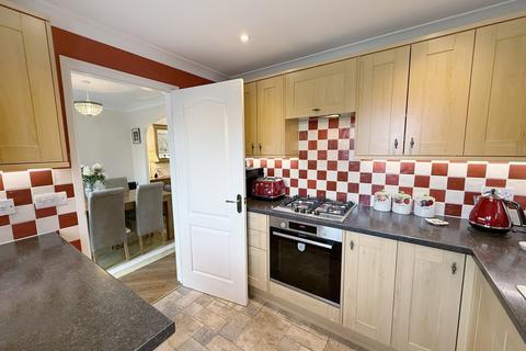 3 bedroom detached house for sale, Deben Valley Drive, Ipswich IP5