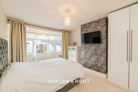 19 Cecil Avenue, Hornchurch, RM11 2NA