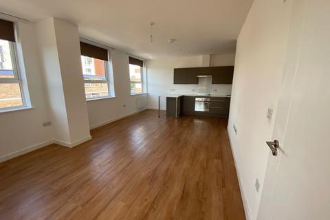 2 bedroom flat to rent, 70 Baxter Avenue, Southend on Sea SS2