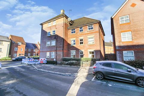 2 bedroom apartment to rent, Marbeck Close, Swindon SN25