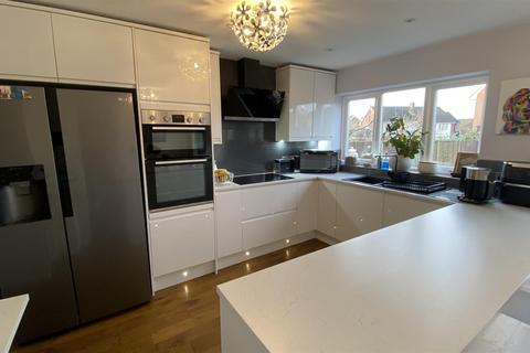 5 bedroom end of terrace house for sale, Kingsbury Road, Coventry CV6