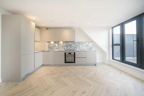 Studio for sale, Somerset Road, London W13