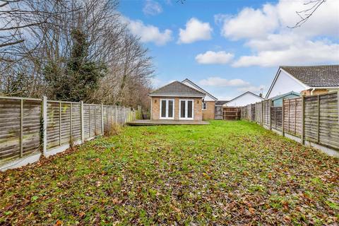 3 bedroom chalet for sale, Chaucer Avenue, Whitstable, Kent