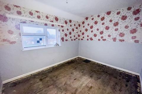 3 bedroom semi-detached house for sale, 34 Wrens Nest Road, Dudley, West Midlands, DY1 3LR