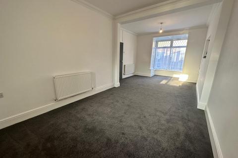 3 bedroom terraced house to rent, Ynyswen Road, Treorchy, Rhondda Cynon Taff. CF42 6EE