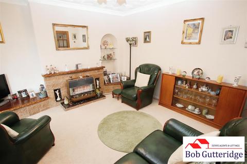 3 bedroom townhouse for sale, Rowley Avenue, Chesterton, Newcastle, Staffs