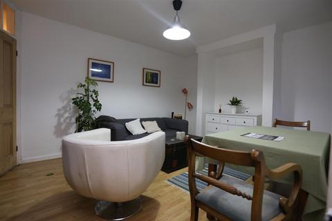 1 bedroom flat to rent, Montpelier Street, Brighton