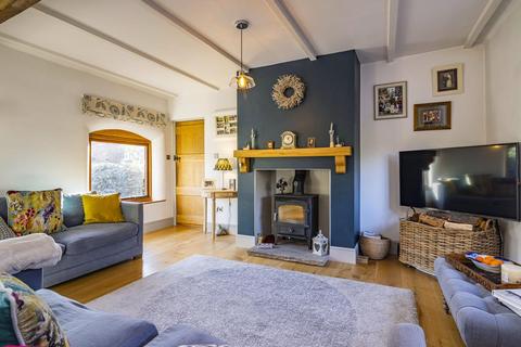 3 bedroom barn conversion for sale, Main Street, Bathley NG23