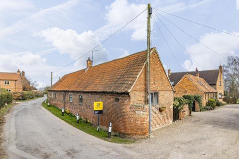 3 bedroom barn conversion for sale, Main Street, Bathley NG23