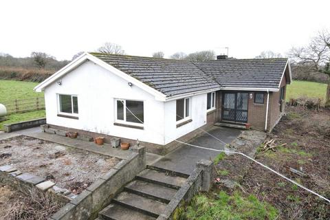 4 bedroom property with land for sale, Llangennech, Llanelli, SA14