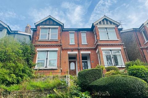 3 bedroom house for sale, Folkestone Road, Dover CT17
