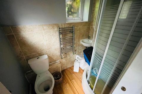 3 bedroom house for sale, Folkestone Road, Dover CT17