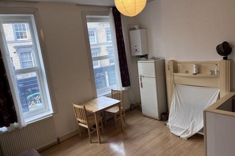 1 bedroom flat to rent, Stoke Newington High Street, London N16