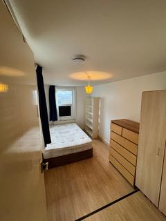 1 bedroom flat to rent, Stoke Newington High Street, London N16