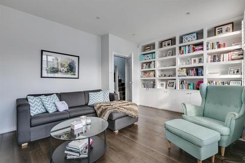 3 bedroom maisonette for sale, Wardo Avenue, SW6