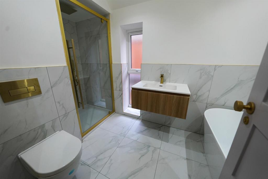 Luxury family bathroom
