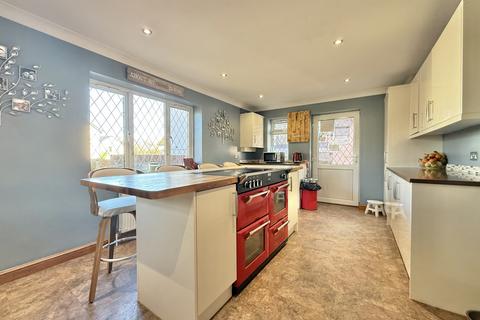 undefined, Bate Close, Alphington, EX2