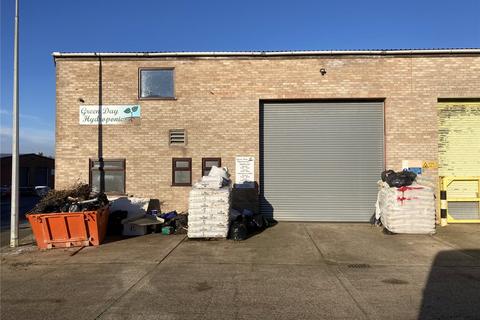 Industrial unit to rent, Charles Industrial Estate, Stowmarket, Suffolk, IP14