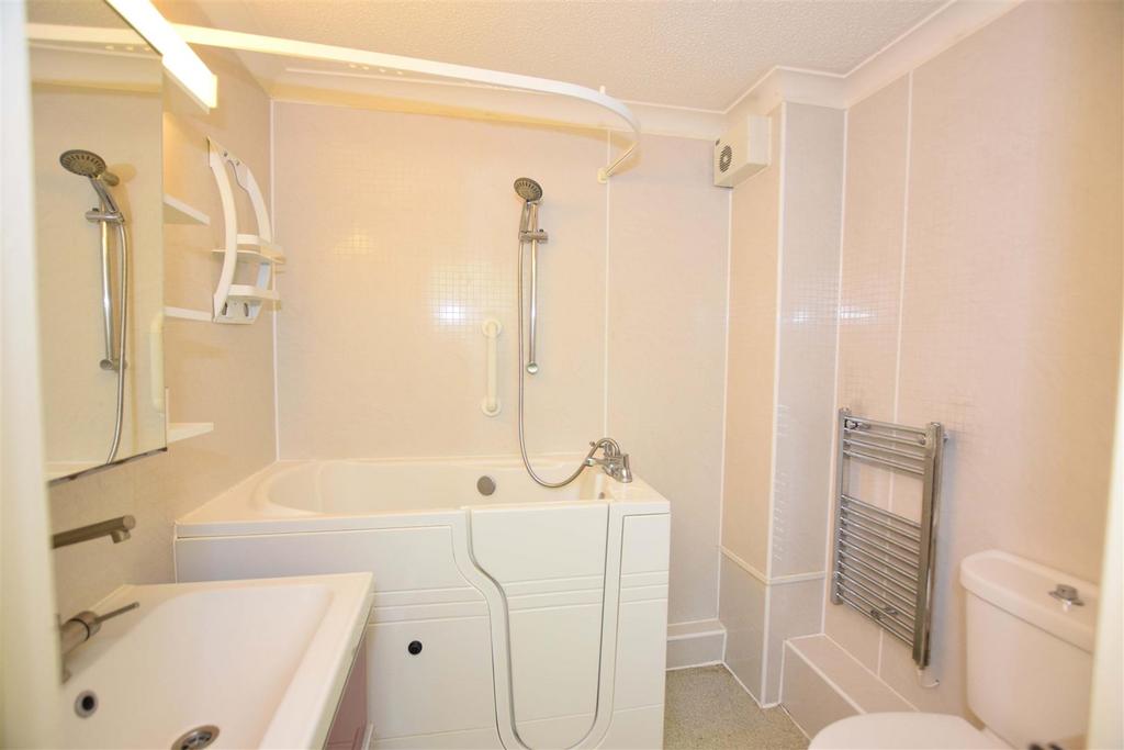 Bathroom. copy.jpg