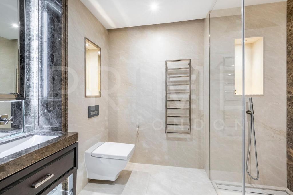 Bathroom(2) (19).jpg