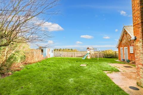 3 bedroom semi-detached house for sale, Rhoon Road, Terrington St Clement, Norfolk, PE34