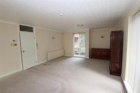 undefined, The Glen, Bolton BL1