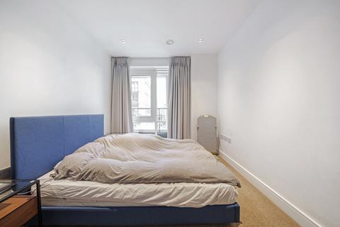 2 bedroom apartment for sale, Kew Bridge Road, Brentford TW8