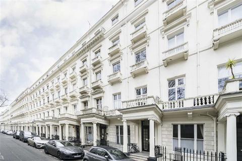 1 bedroom flat to rent, Queens Gardens, London W2