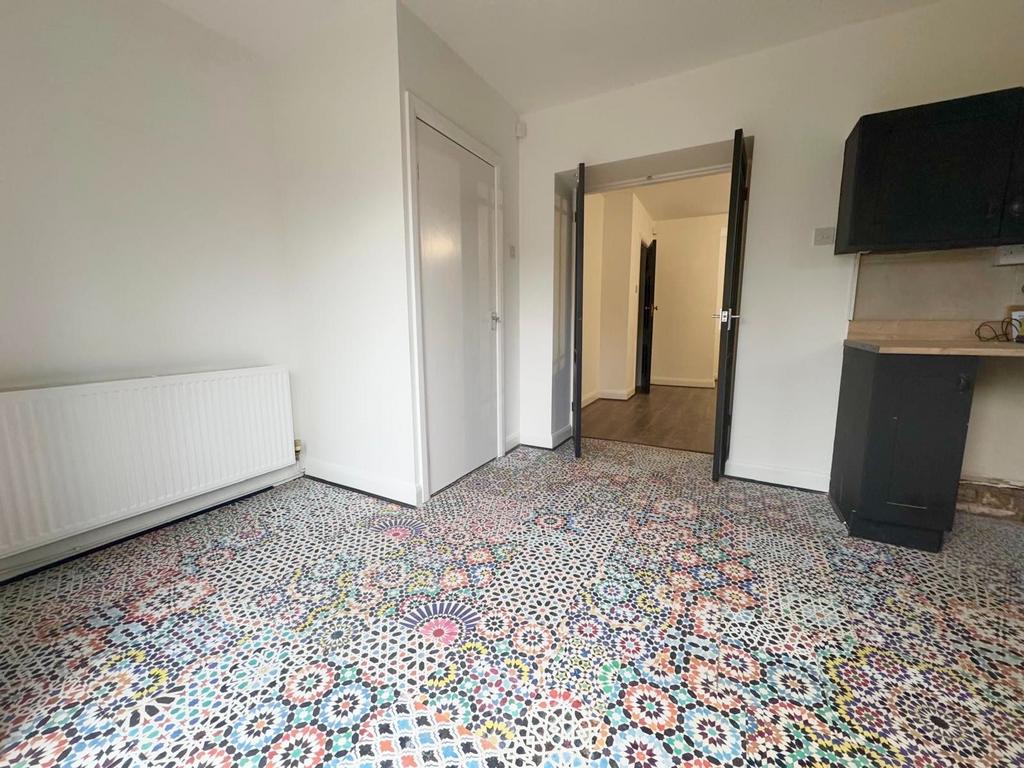 Photograph 10