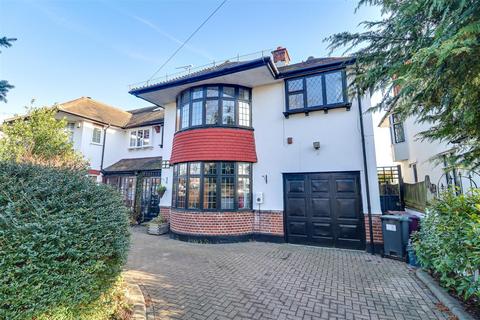 5 bedroom semi-detached house for sale, Southbourne Grove, Westcliff-On-Sea SS0