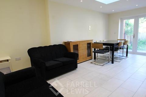 3 bedroom maisonette to rent, Fitzneal Street, London W12