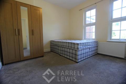3 bedroom maisonette to rent, Fitzneal Street, London W12