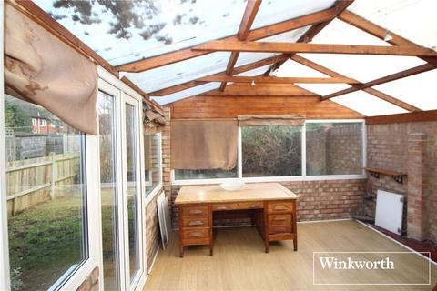 7 Barton Way, Borehamwood, WD6 1PQ