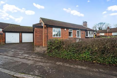 3 bedroom detached bungalow for sale, Skillman Drive,  Thatcham,  RG19