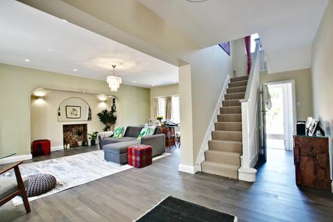 4 bedroom detached house to rent, The Avenue, Beckenham BR3