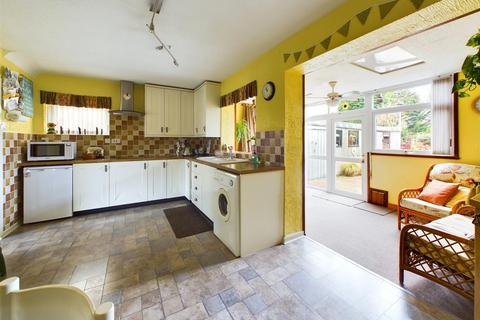 3 bedroom semi-detached house for sale, Derwent Close, Brockworth, Gloucester