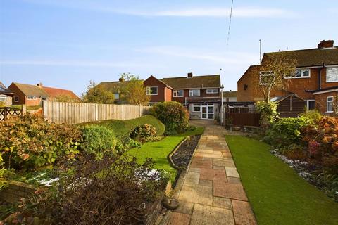 3 bedroom semi-detached house for sale, Derwent Close, Brockworth, Gloucester