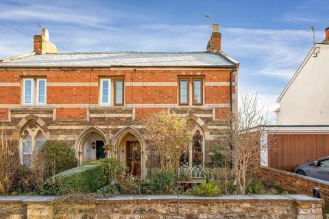 3 bedroom character property for sale, Penn Street, Oakham