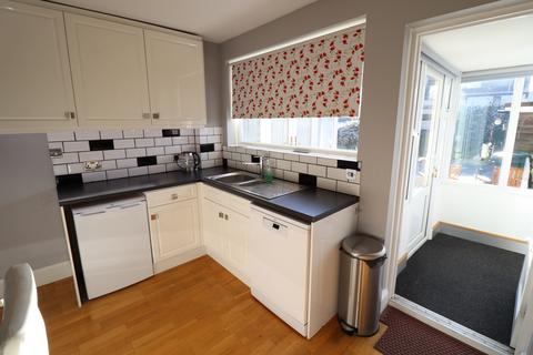 4 bedroom semi-detached house for sale, Priory Close, Pilgrims Hatch CM15