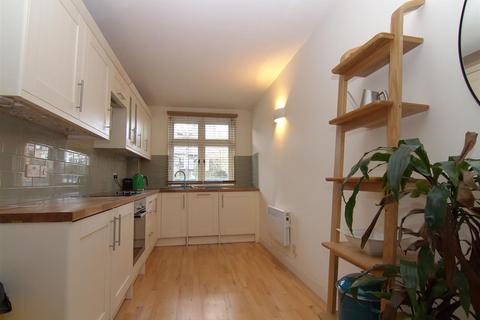 2 bedroom apartment to rent, Fairfield Road, Bow Quarter, E3