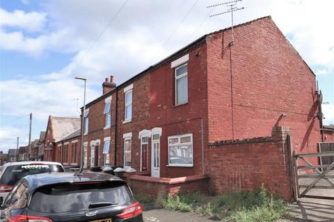 2 bedroom end of terrace house for sale, Vincent Street, Crewe