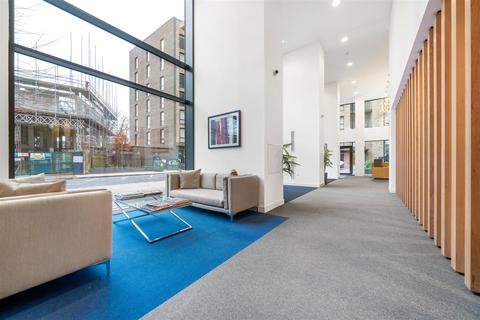 1 bedroom flat for sale, Cherry Orchard Road, Croydon, CR0