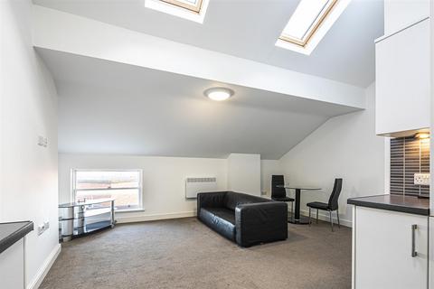 2 bedroom apartment to rent, Bank Street House, City Centre S1