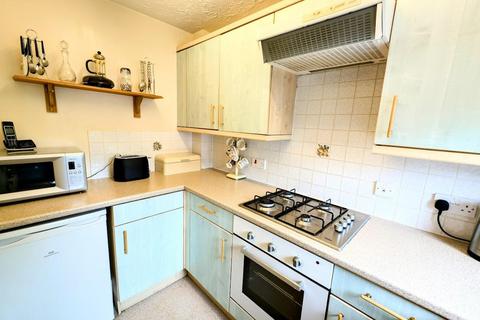 2 bedroom house for sale, Little Hayes, Fishponds, Bristol