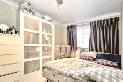 2 bedroom apartment for sale, Cumbrian Way, UXBRIDGE, Greater London