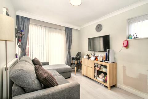 23 Cumbrian Way, Uxbridge, UB8 1XD