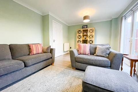 4 bedroom terraced house for sale, Kennett Drive, Bredbury